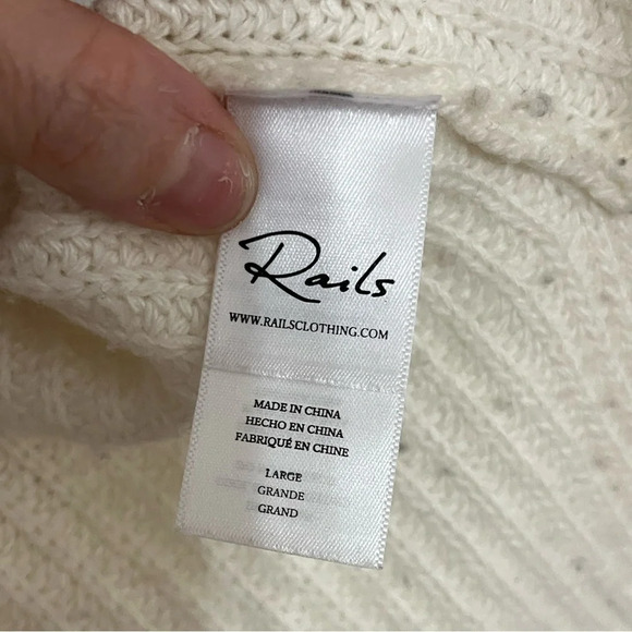 Rails Claudia Oversize Shaker Stitch Sweater in Ivory - Picture 8 of 9